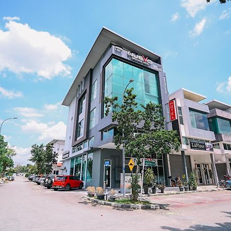 Swing & Pillows - Kota Kemuning Selangor Шах-Алам Екстер'єр фото